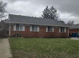 6050 Glenmore Rd, Sylvania, OH 43560