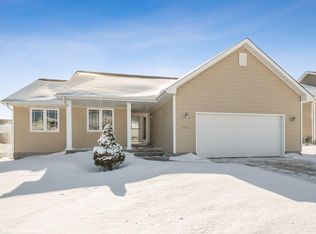 1507 Cedar Dr, Adel, IA 50003