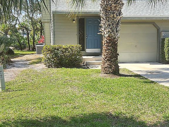 2nd image of 3330 NE Holly Creek Dr
