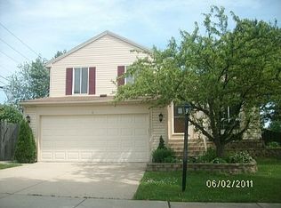 1002 E Streamwood Blvd, Streamwood, IL