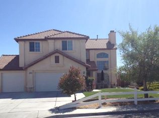 9075 Breckenridge Ave, Hesperia, CA 92344