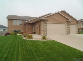109 S Summer Ave, Brandon, SD 57005