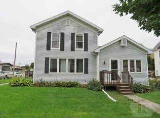 201 2nd Ave SW, State Center, IA 50247
