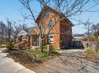 128 Sutherland Pl, Peterborough, ON K9H1J1