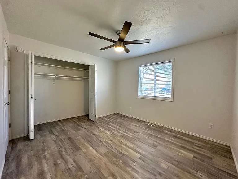 274 Randy Dr — Photo 15