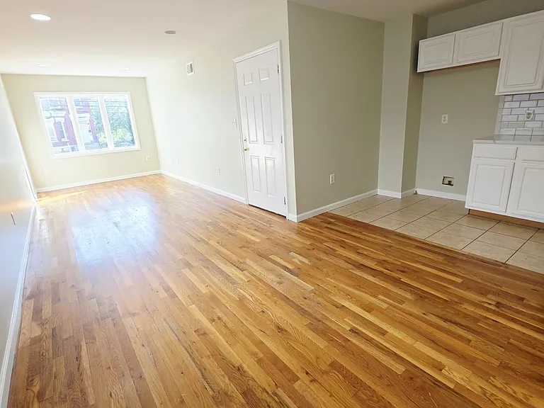 132 Grant Ave #1A — Photo 7