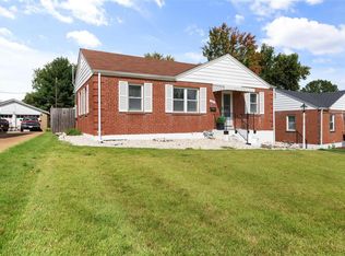 9845 Huntingdon Ln, Saint Louis, MO