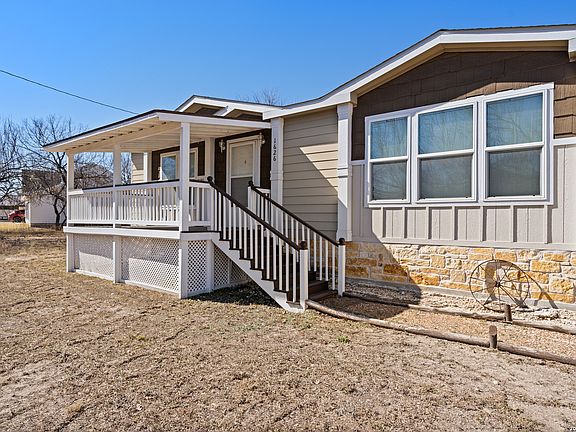 2nd image of 1626 Fort Clark Rd