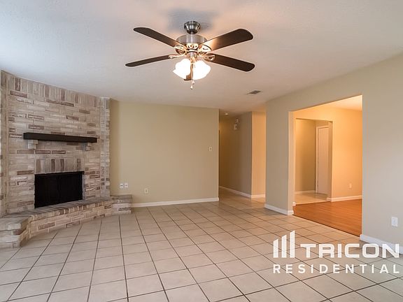 2nd image of 10111 Enchanted Stone Dr
