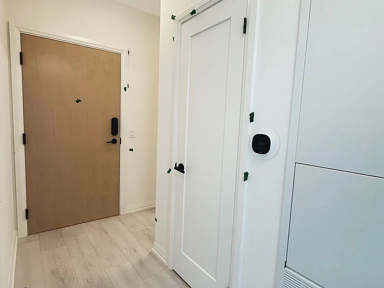 280 Dundas St E #1613 — Photo 6