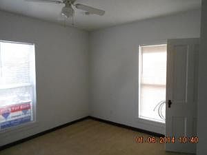 5th image of 2453 Indianola Ave