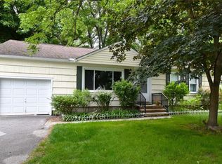 8209 Broadmoor Rd, Mentor, OH 44060