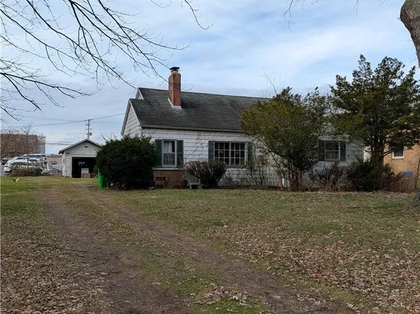 1805 S Linden Ave, Alliance, OH 44601