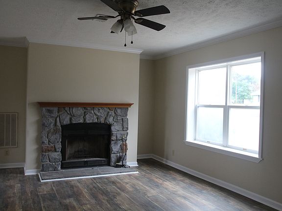 2nd image of 1603 Cromartie Beach Dr