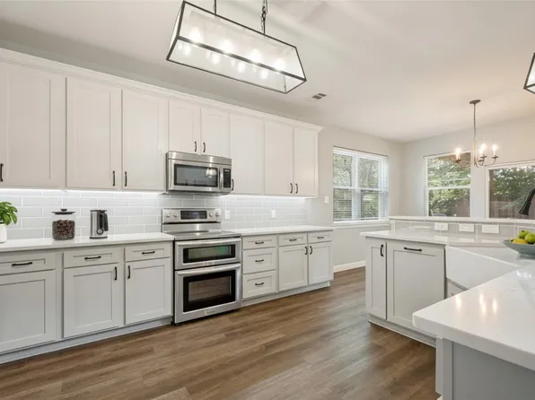 411 Rock Meadow Trl, Mansfield, TX 76063