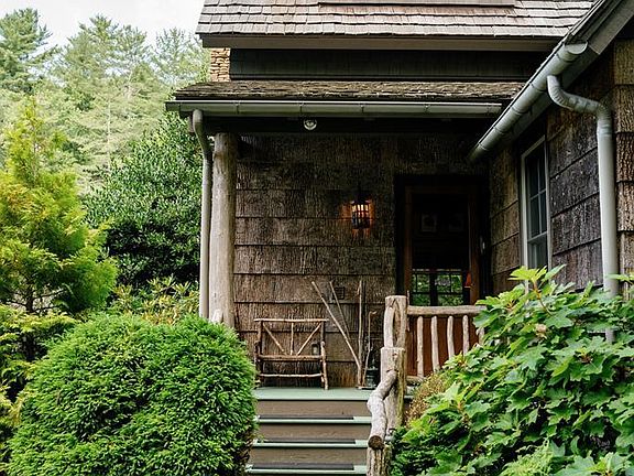4th image of 111 Big Creek Lane