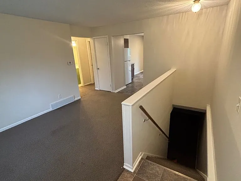 5790 & 5792 Madison Ave SE — Photo 3