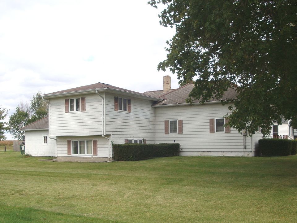 308 E Garfield Ave, Cissna Park, IL 60924 Zillow