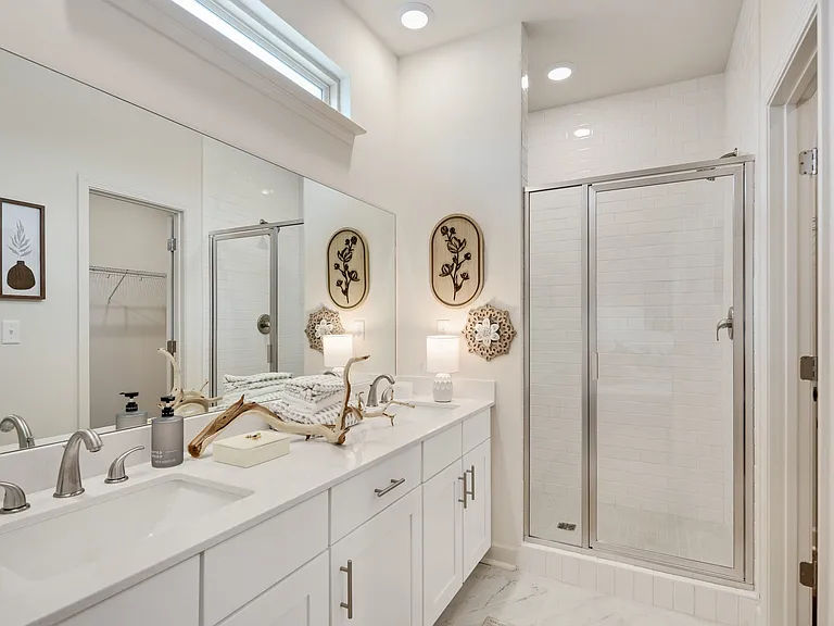 Forest Creek Townhomes — Photo 22