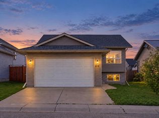 4515 W 45th Ave, Innisfail, AB T4G0A3