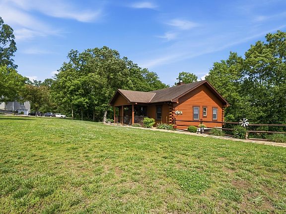 3rd image of 21282 Bellemeade Dr