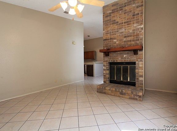 5th image of 13061 Brook Garden Ln