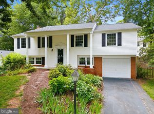 13143 Melville Ln, Fairfax, VA 22033