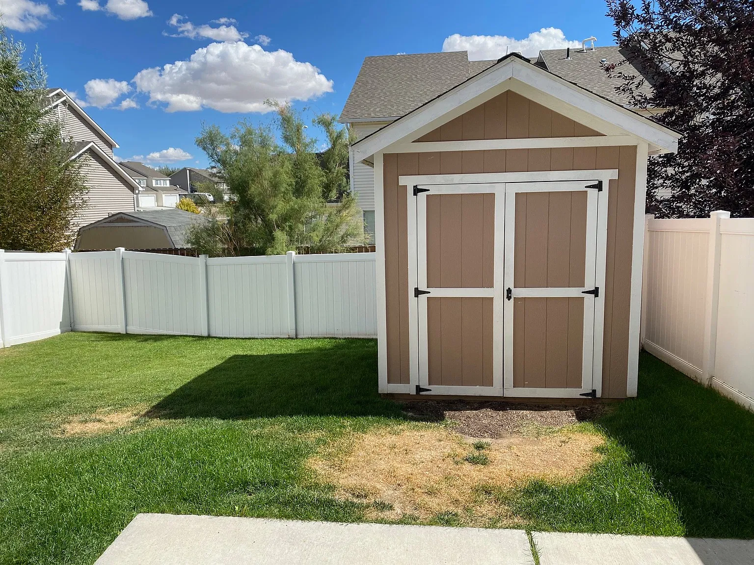 Updated Townhome Close to Schools and Shopping! — Photo 2