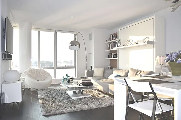 Rented by Enny Property LLC | media 29