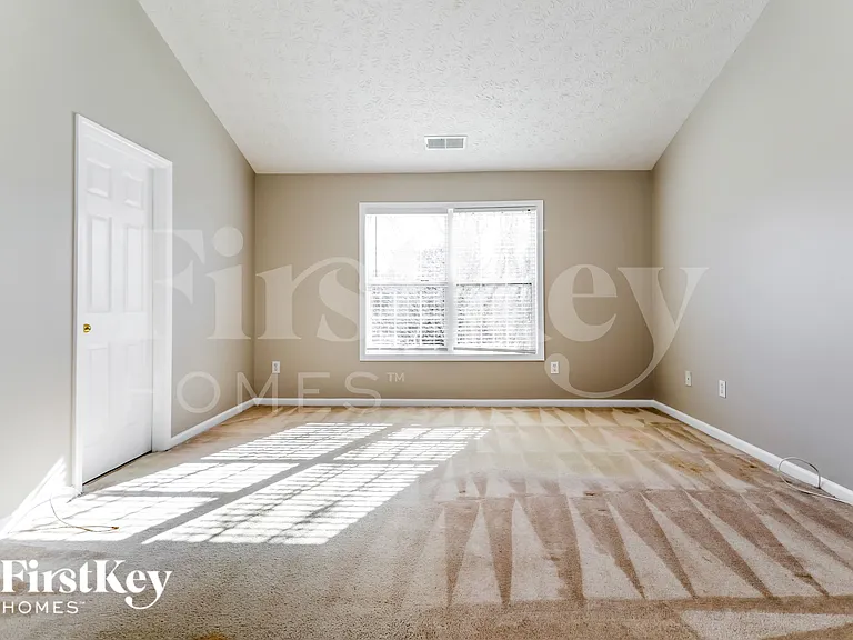 4208 Webb Meadows Dr — Photo 9