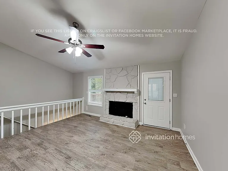 5545 Gibson Dr — Photo 4