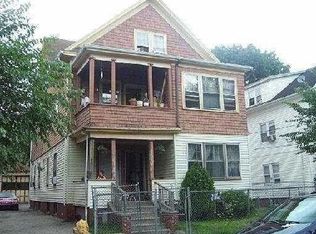 71 Warrington St, Providence, RI 02907