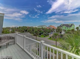 903 Ocean Blvd, Isle Of Palms, SC 29451