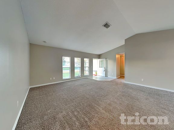 2nd image of 823 Balsamwood Ln