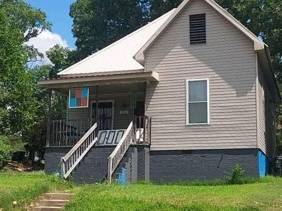 3rd image of 3224 W 13th St