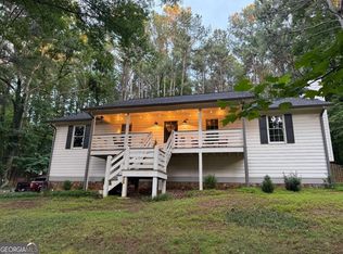 417 Sweetgum Dr, Woodstock, GA 30188