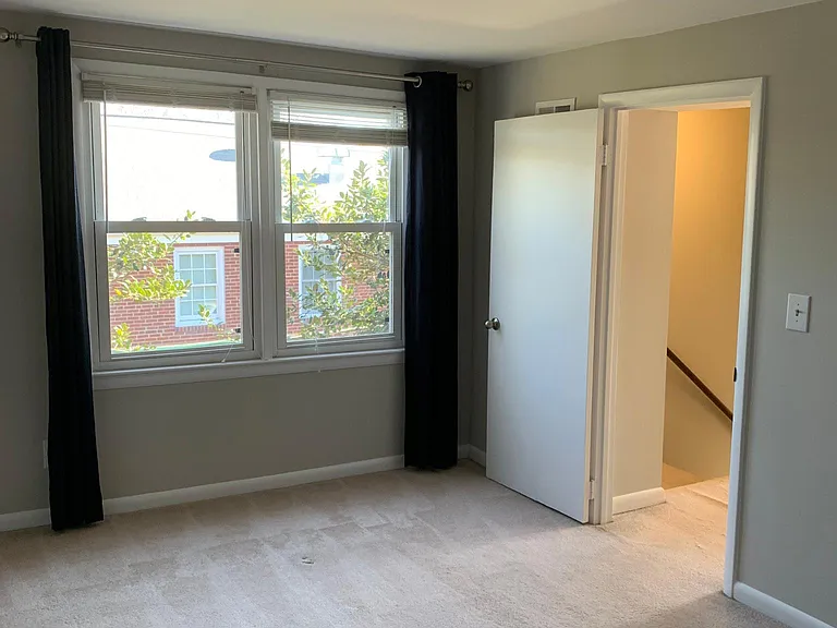 3901 6th St N #2 — Photo 8