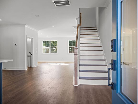 3rd image of 305 Livewell Ct