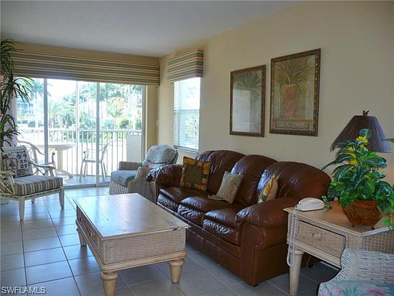 4th image of 901 S Collier Blvd Unit 201