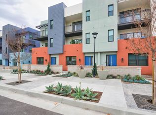 438 W Central Ave, Brea, CA 92821