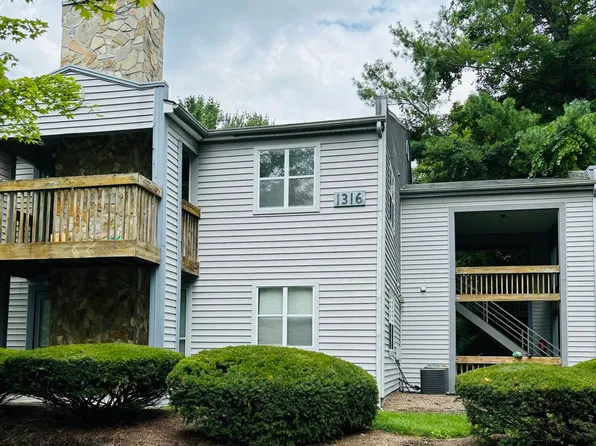 1316H Henry Ln, Blacksburg, VA