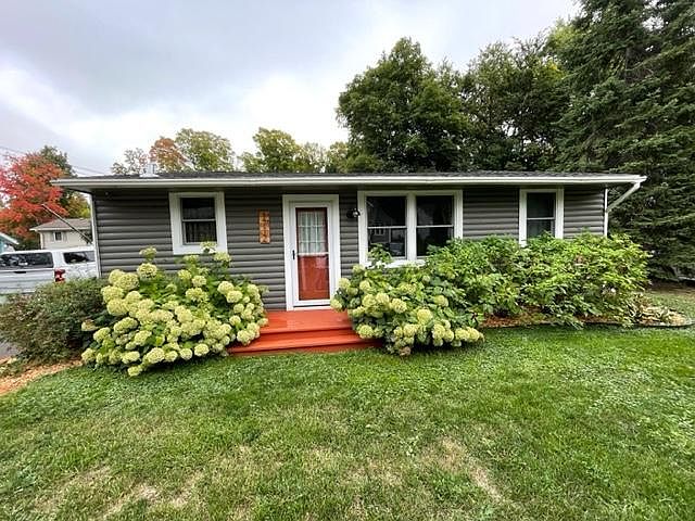 1st image of 1712 Avocet Ln