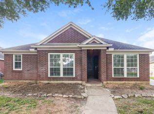 1427 Waterside Village Dr, Richmond, TX 77407