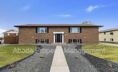 138 Glenda Dr #2 Photo 1