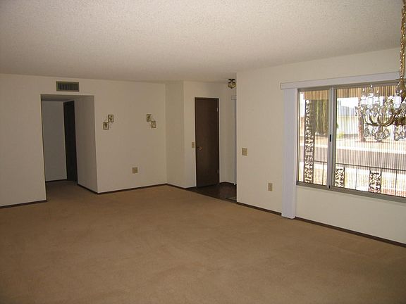 3rd image of 20419 N 124th Dr