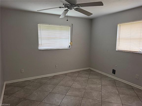 5th image of 2521 SE 16th Pl