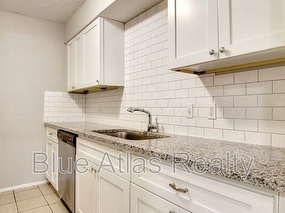 4th image of 1722 Fitzgerald Ct #1