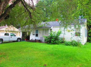 612 Maple St, Lathrop, MO 64465