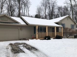9814 Bobbys Trl, Traverse City, MI 49684