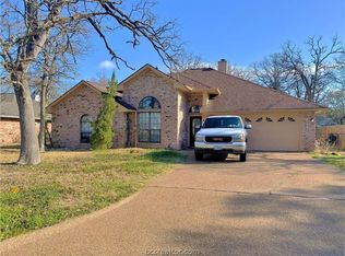 2911 Rayado Ct S, College Station, TX 77845